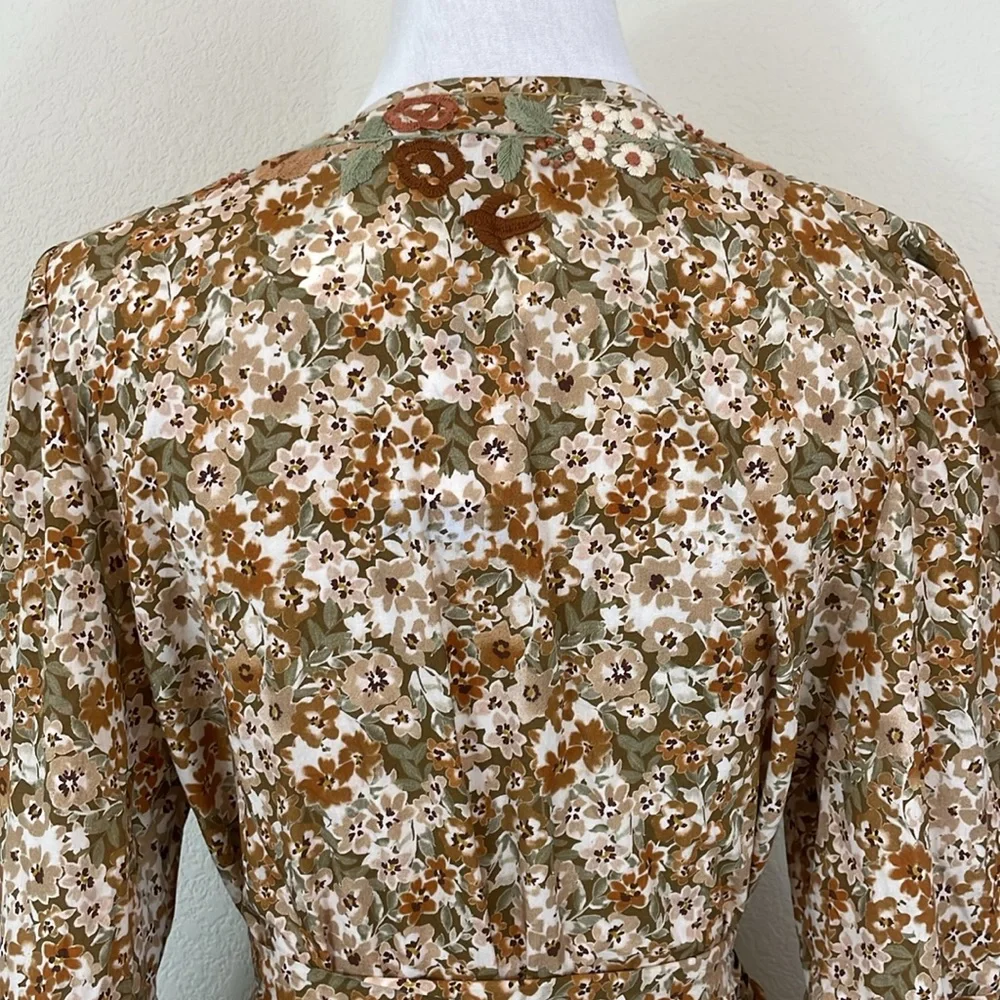 NWT Mi Golondrina brown floral wrap maxi dress with ruffle sleeves size large - Picture 8 of 13